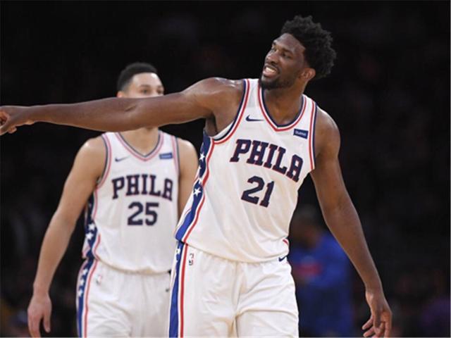  恩比德制霸油漆区摘二十板，七六人复仇公牛终结颓势  